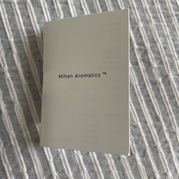 NEW Mihan Aromatics discovery set - Picture 2 of 2